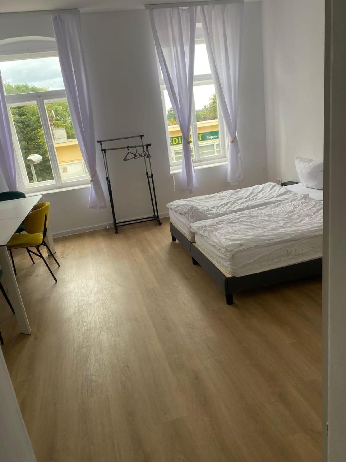 Digitaler Nomade Appartement Zittau Buitenkant foto