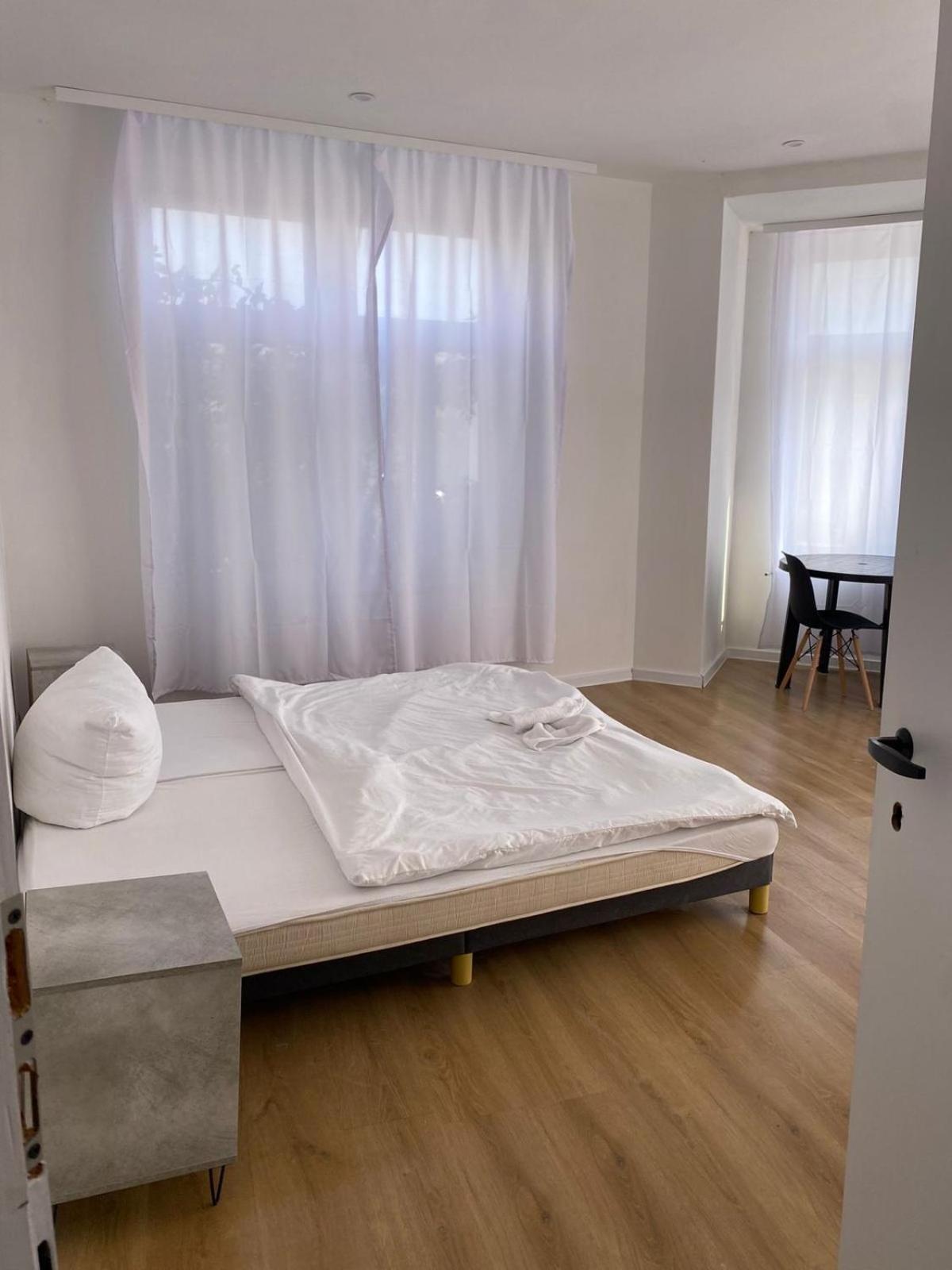 Digitaler Nomade Appartement Zittau Buitenkant foto